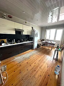Satılır 3 otaqlı mənzil 112 m²