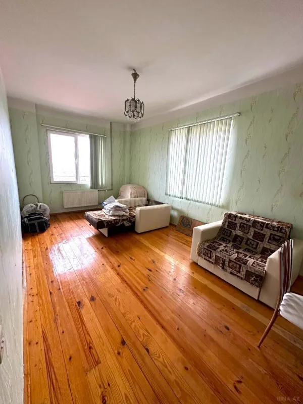 Satılır 3 otaqlı mənzil 112 m²