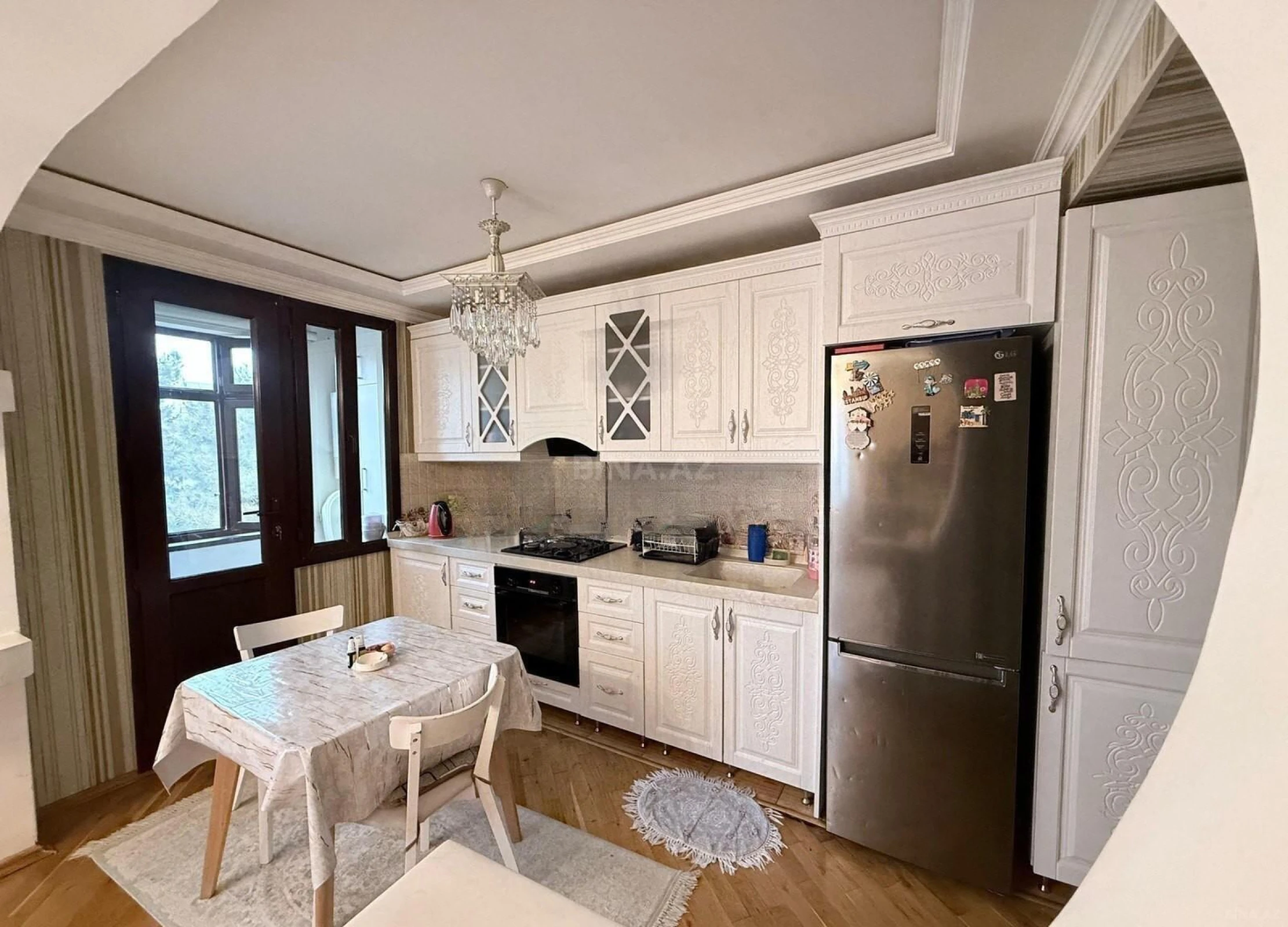 Satılır 2 otaqlı mənzil 65 m²