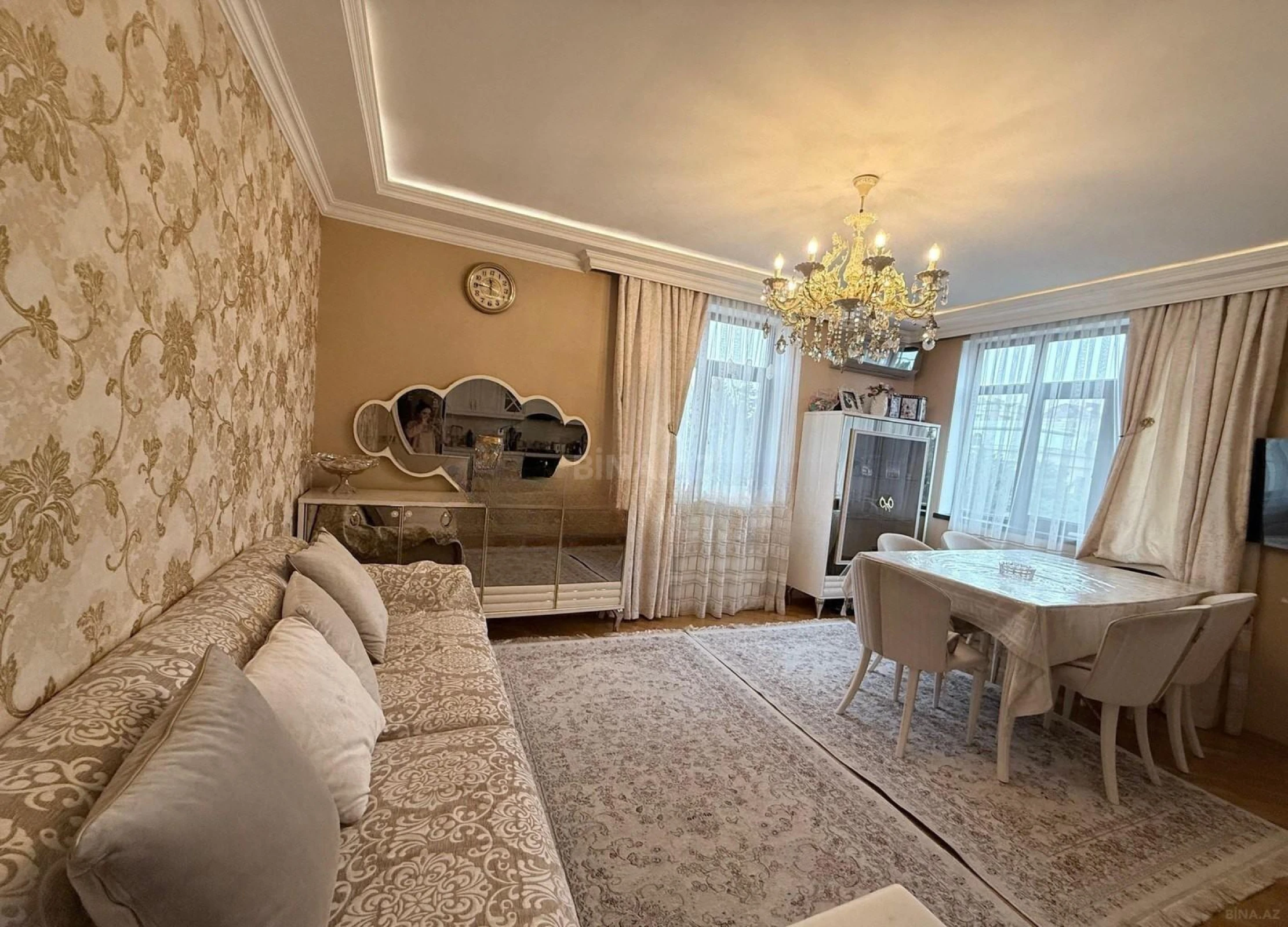 Satılır 2 otaqlı mənzil 65 m²