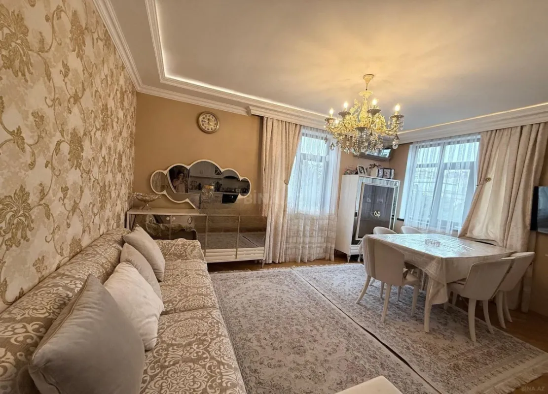 Satılır 2 otaqlı mənzil 65 m²