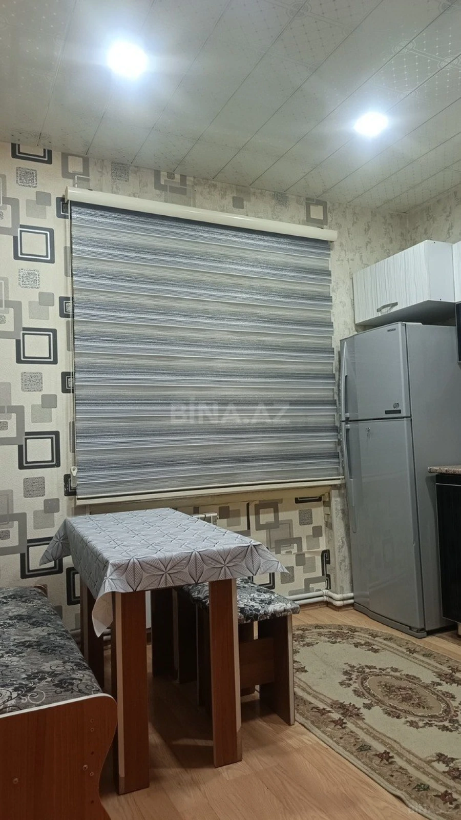 Kirayə verilir 2 otaqlı mənzil 60 m²