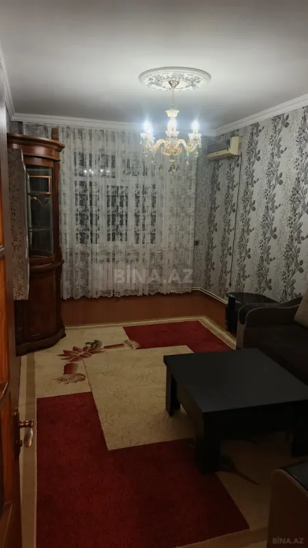 Kirayə verilir 2 otaqlı mənzil 60 m²
