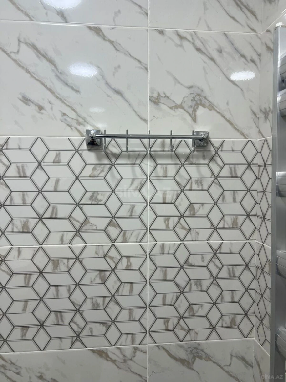 Kirayə verilir 2 otaqlı mənzil 105 m²