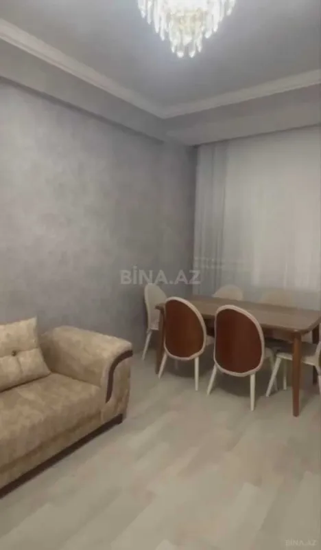 Kirayə verilir 2 otaqlı mənzil 105 m²