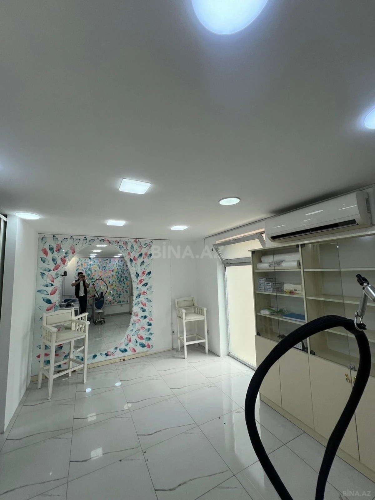 Satılır obyekt 114 m²