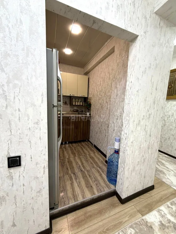 Satılır 2 otaqlı mənzil 67 m²