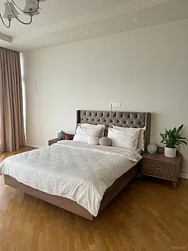Satılır 5 otaqlı həyət evi 416 m²