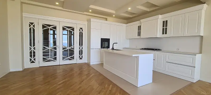 Satılır 5 otaqlı həyət evi 416 m²