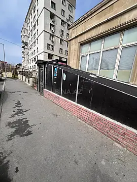 Kirayə verilir 4 otaqlı mənzil 130 m²