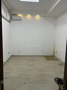 Kirayə verilir 4 otaqlı mənzil 130 m²