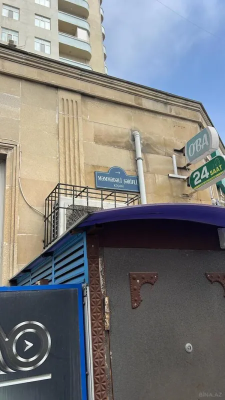 Kirayə verilir 4 otaqlı mənzil 130 m²