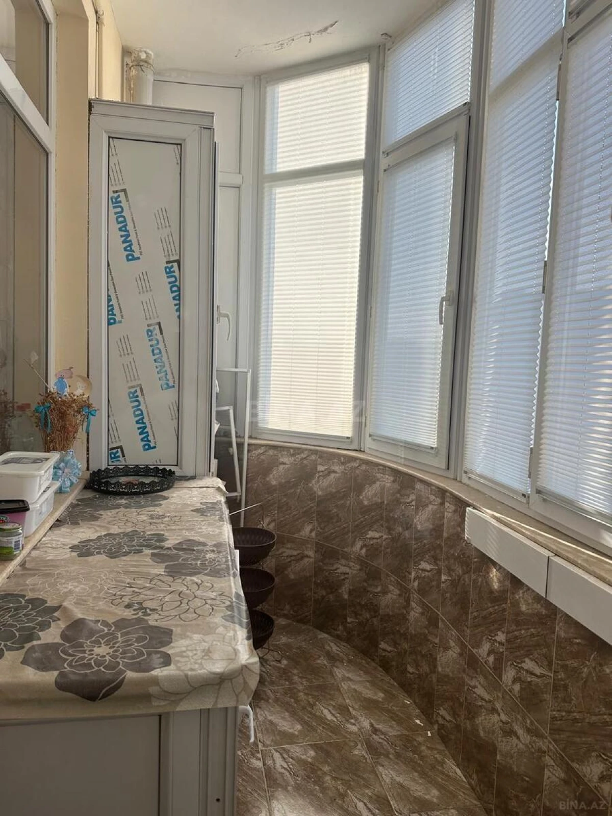 Satılır 3 otaqlı mənzil 146 m²