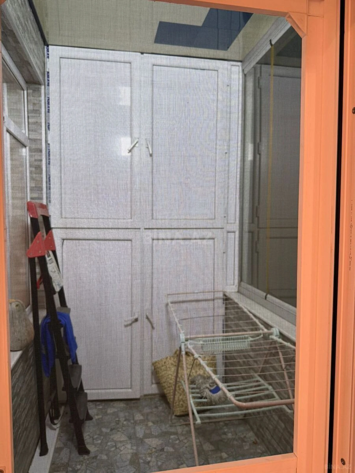 Satılır 3 otaqlı mənzil 160 m²