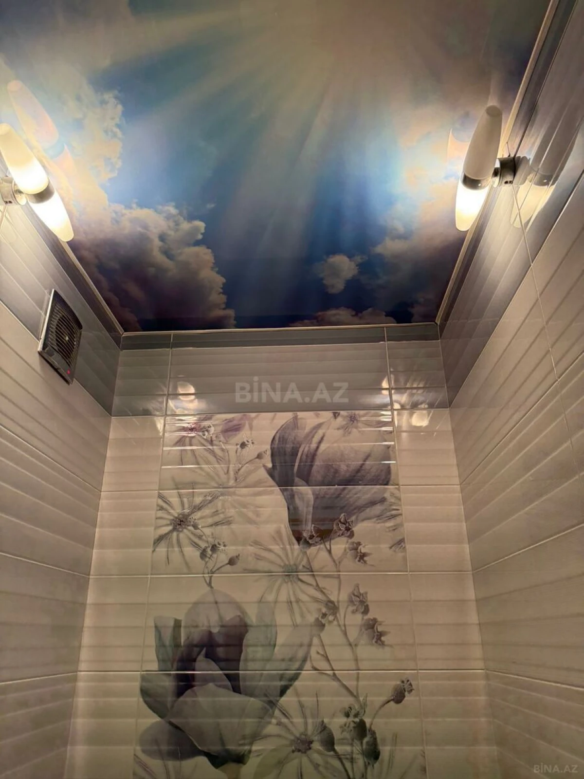 Satılır 3 otaqlı mənzil 160 m²