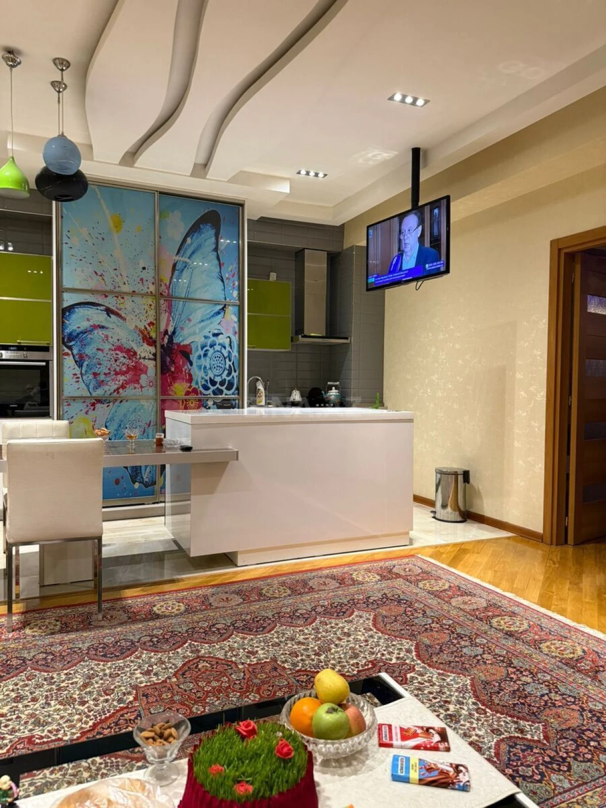 Satılır 3 otaqlı mənzil 160 m²