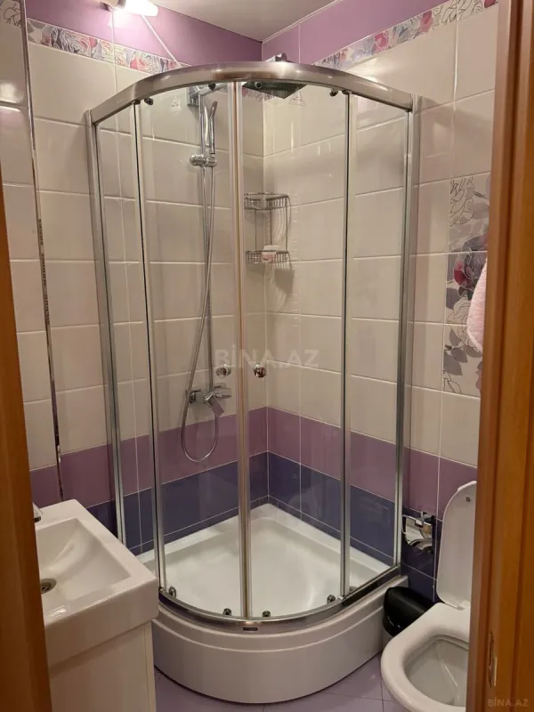 Satılır 3 otaqlı mənzil 160 m²