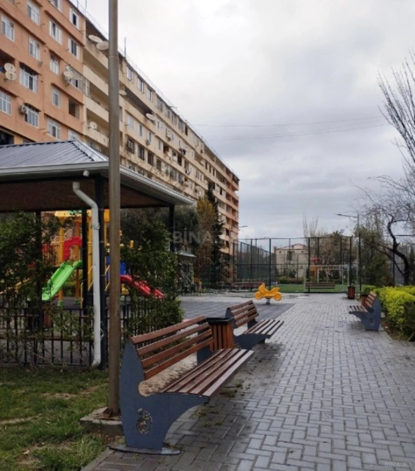 Satılır 2 otaqlı mənzil 60 m²