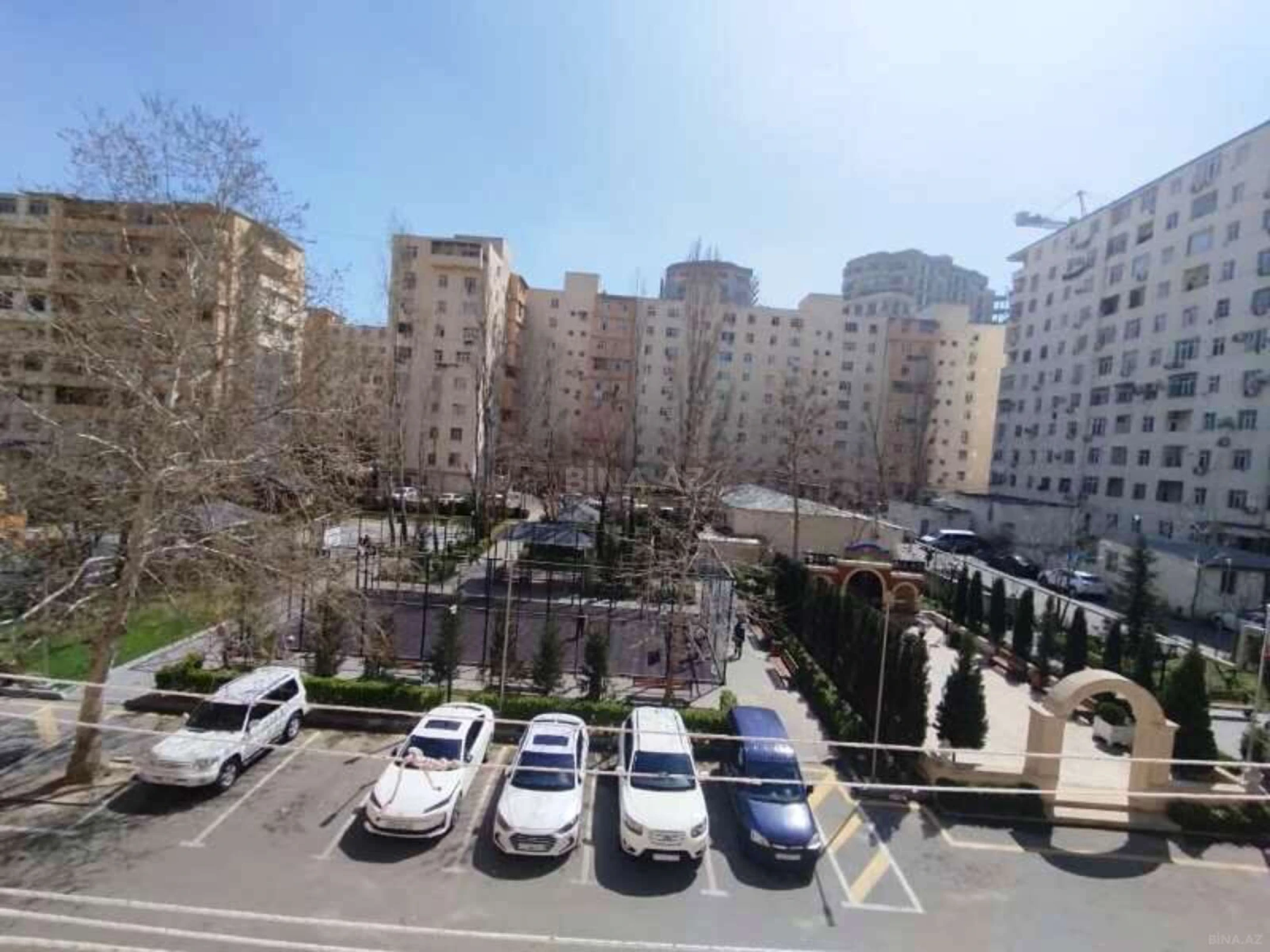 Satılır 2 otaqlı mənzil 60 m²