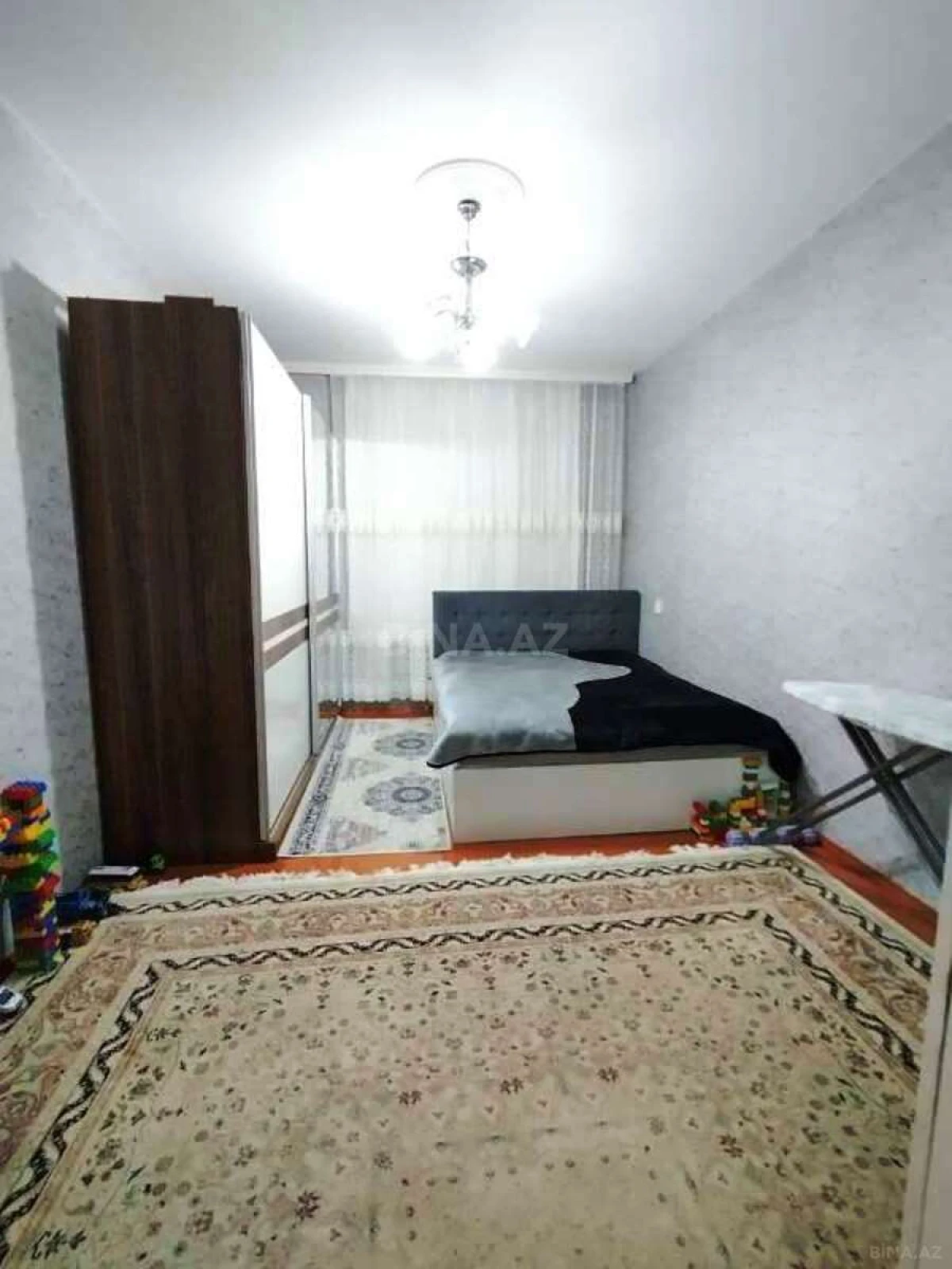 Satılır 2 otaqlı mənzil 60 m²