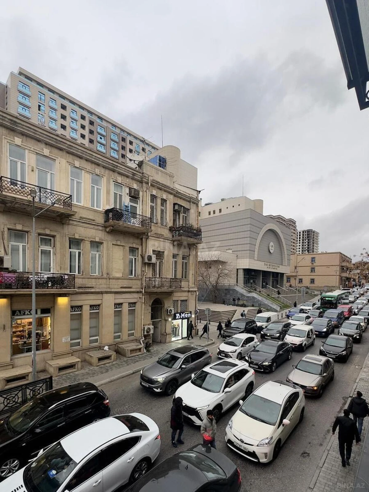 Kirayə verilir 1 otaqlı ofis 50 m²
