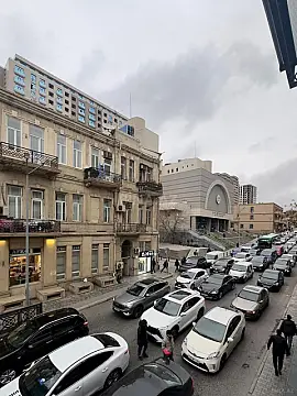 Kirayə verilir 1 otaqlı ofis 50 m² — Bakı 1 otaq 50.00 m²