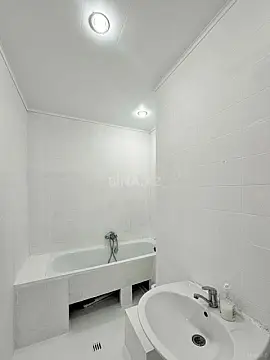 Kirayə verilir 1 otaqlı ofis 50 m²