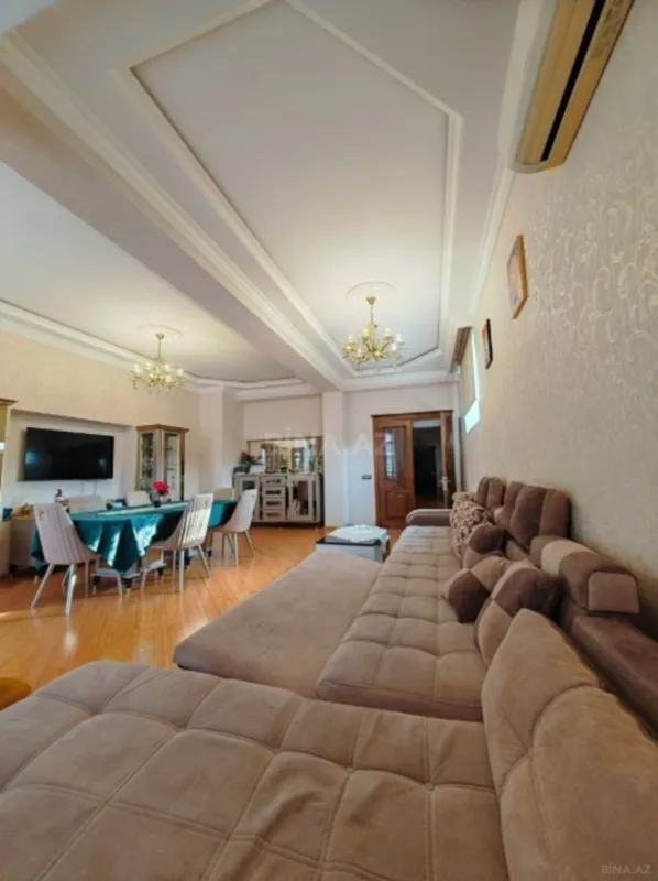 Kirayə verilir 2 otaqlı mənzil 155 m²