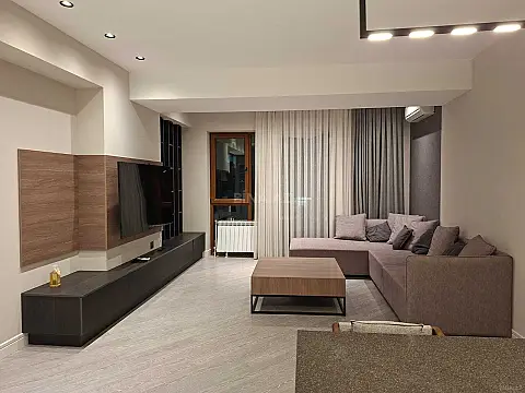 Kirayə verilir 3 otaqlı mənzil 125 m² — Bakı, Xətai 3 otaq 125.00 m²