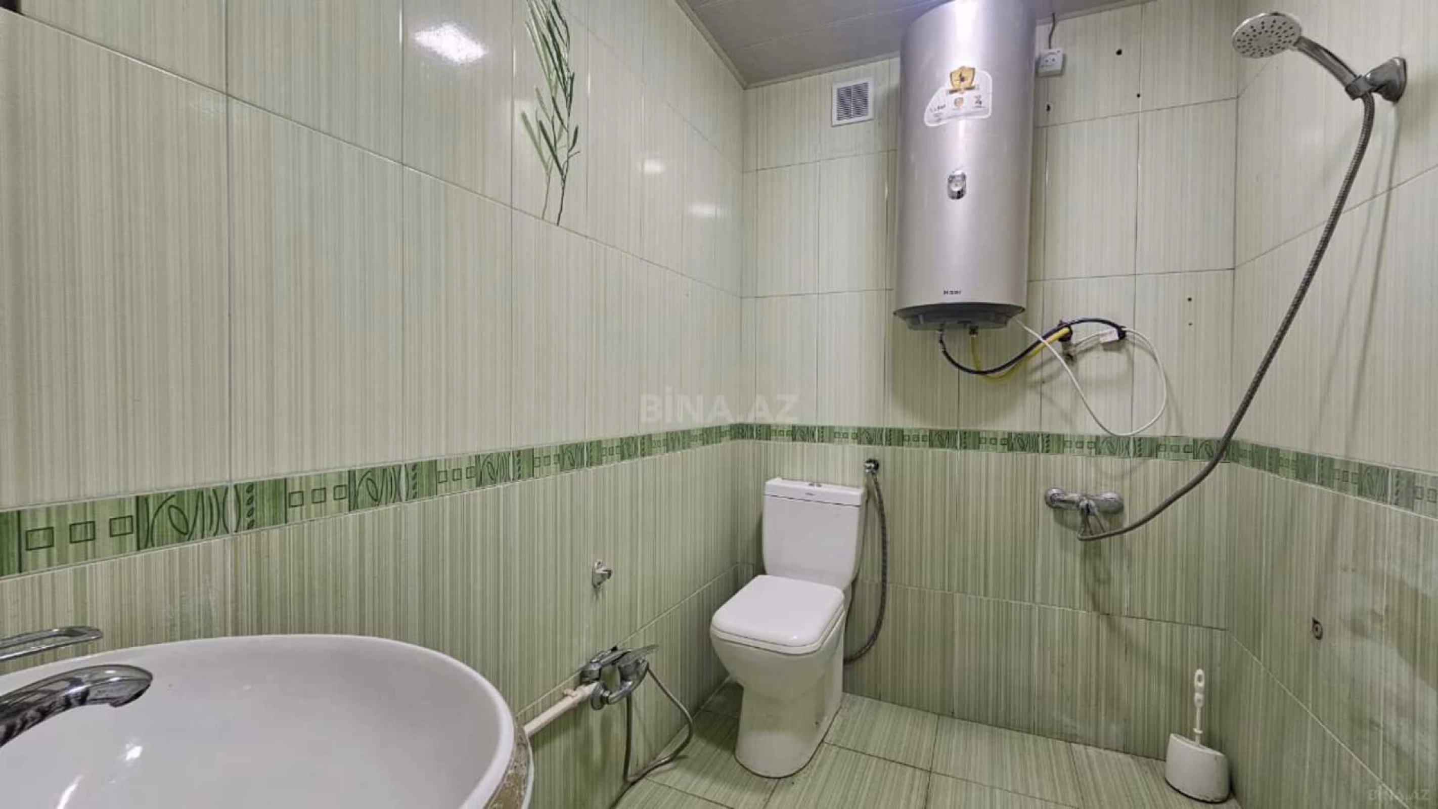 Kirayə verilir 2 otaqlı mənzil 65 m²