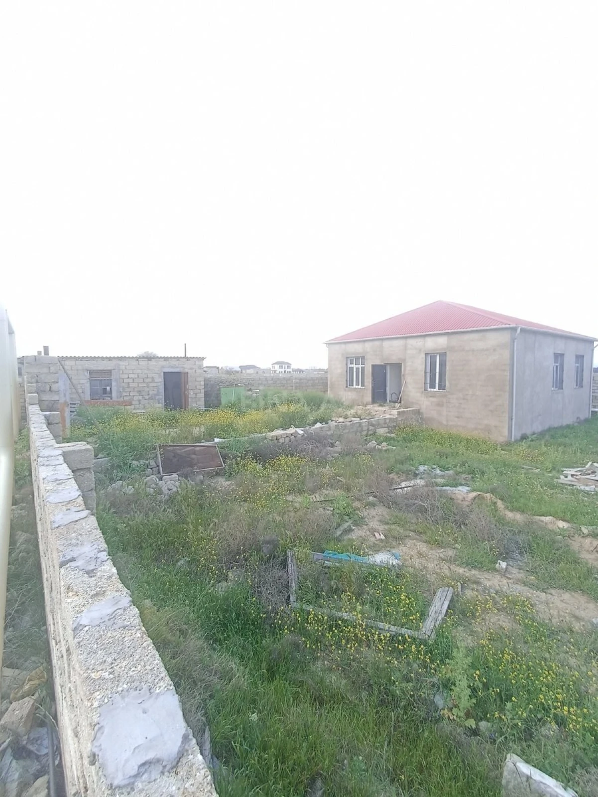 Satılır 3 otaqlı həyət evi 95 m²