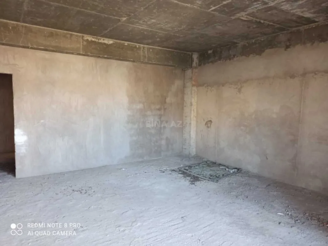 Satılır 4 otaqlı mənzil 165 m²