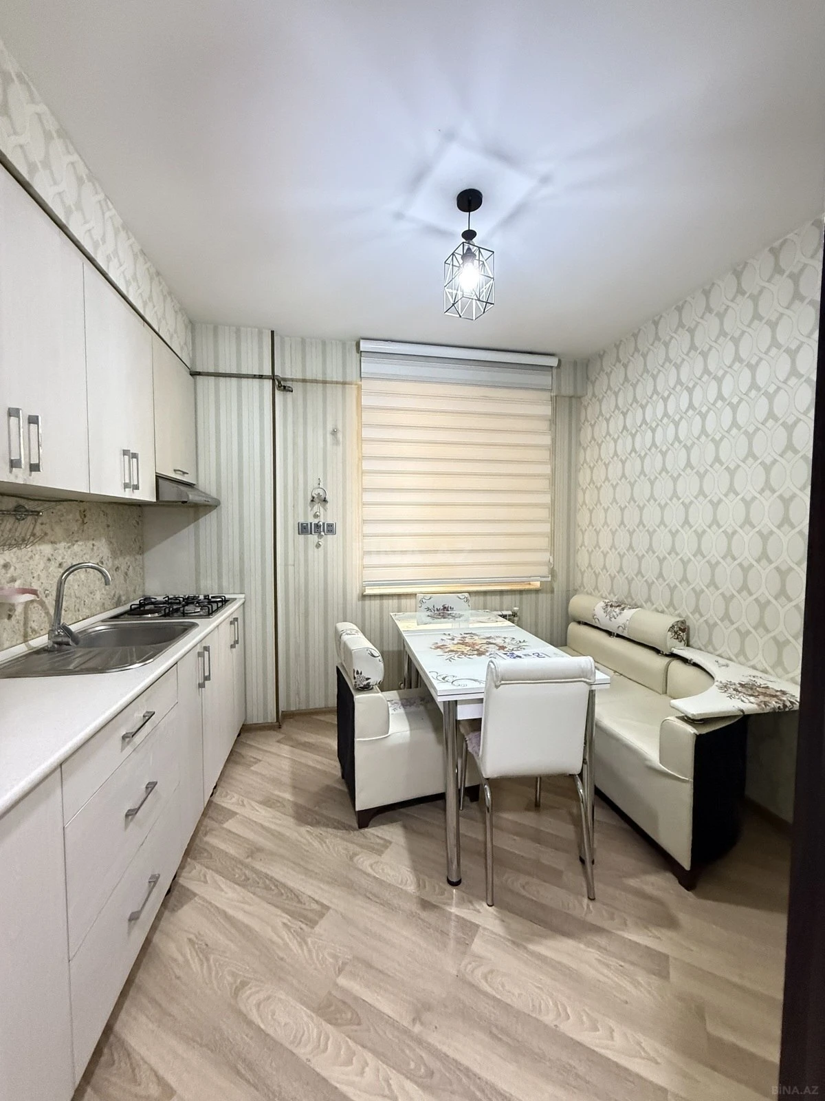 Satılır 2 otaqlı mənzil 80 m²