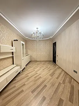 Satılır 2 otaqlı mənzil 80 m²