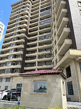 Satılır 3 otaqlı mənzil 141 m² — Bakı, Badamdar 3 otaq 141.00 m²