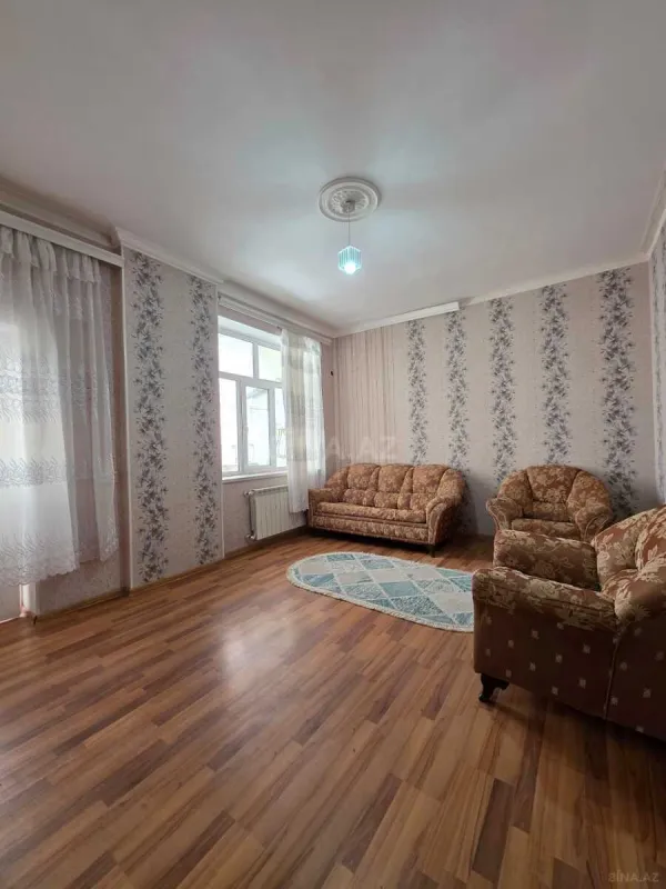 Kirayə verilir 2 otaqlı mənzil 50 m²