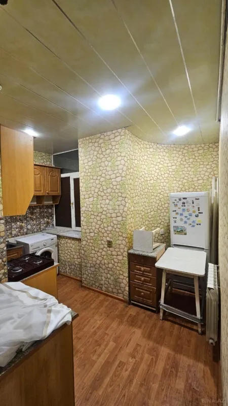 Kirayə verilir 2 otaqlı mənzil 50 m²