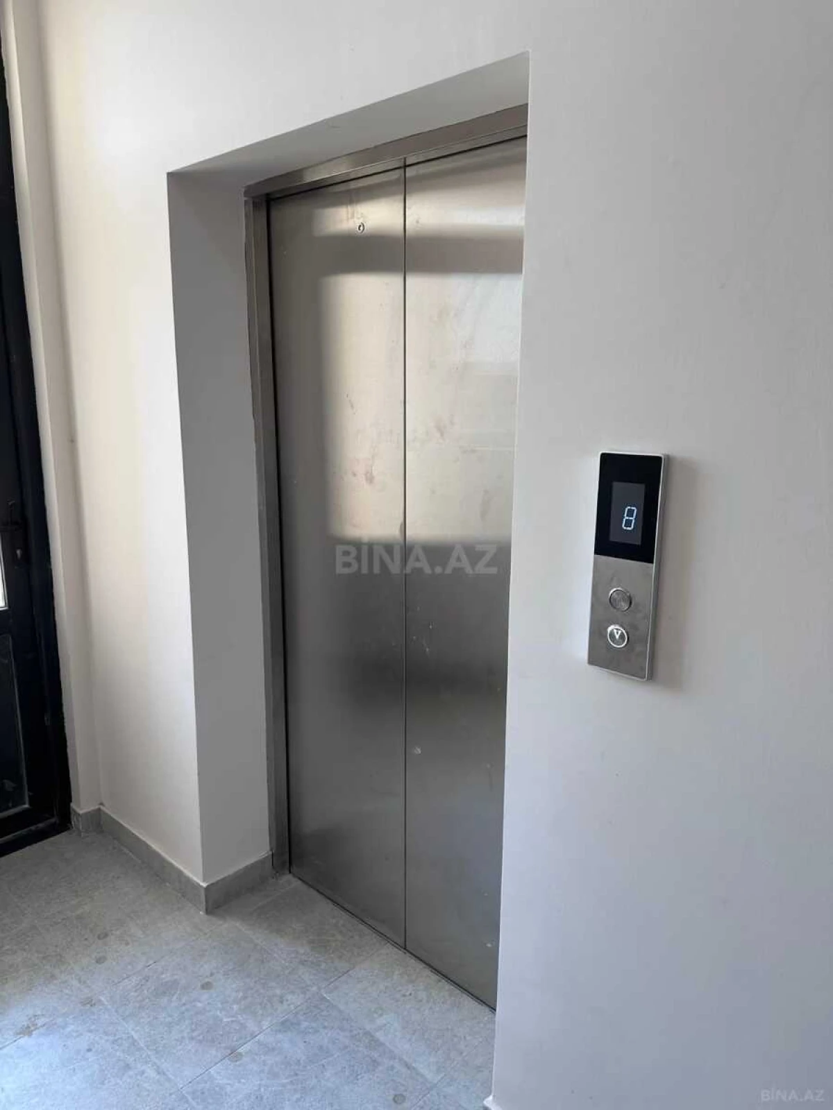 Satılır 1 otaqlı mənzil 50 m²