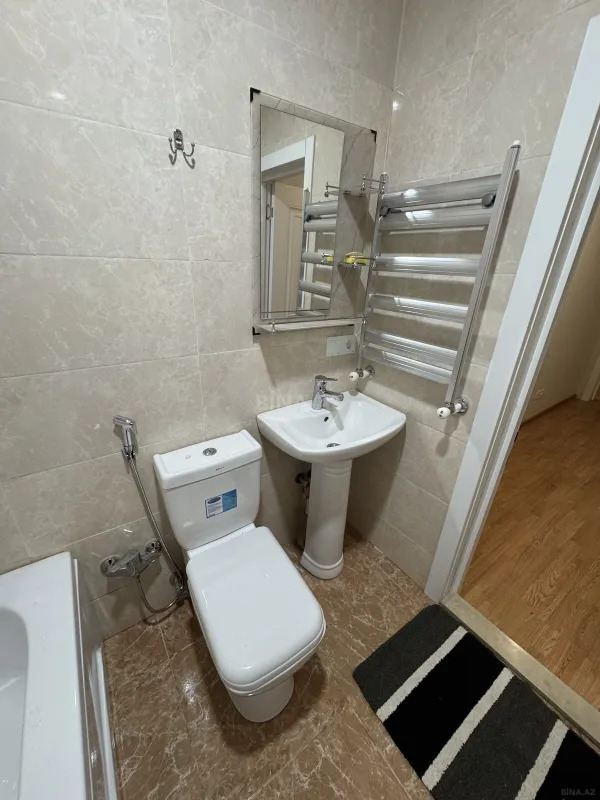 Kirayə verilir 2 otaqlı mənzil 60 m²