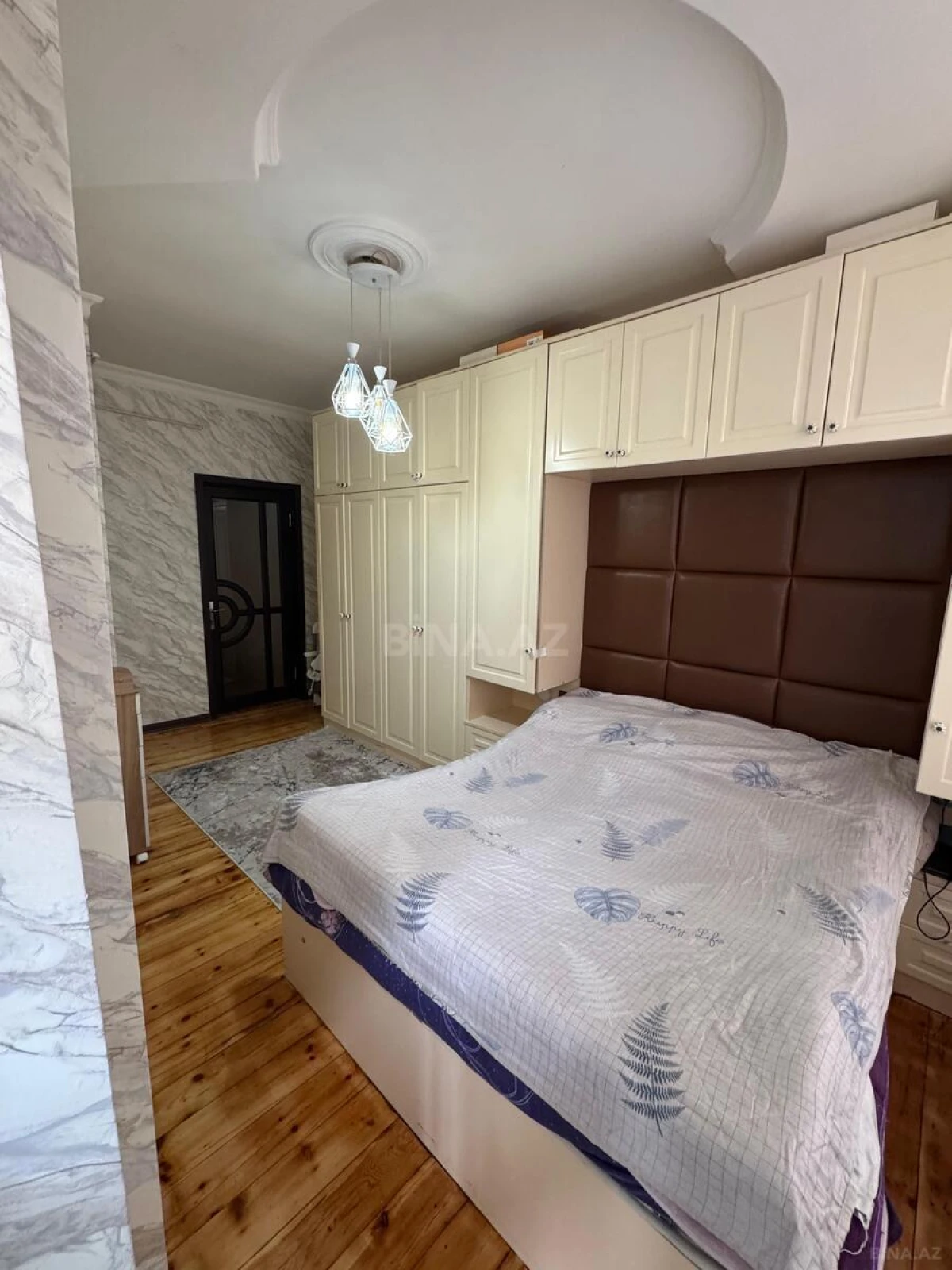 Satılır 2 otaqlı mənzil 69 m²