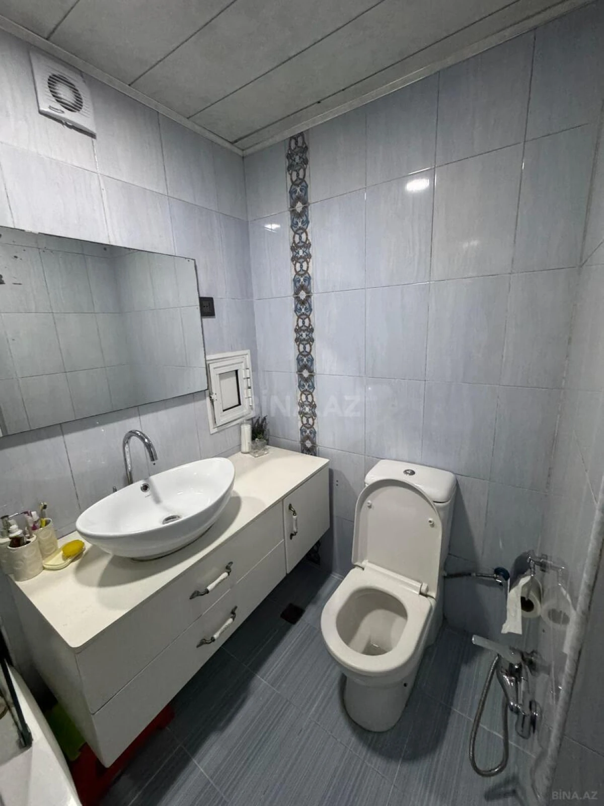 Satılır 2 otaqlı mənzil 69 m²