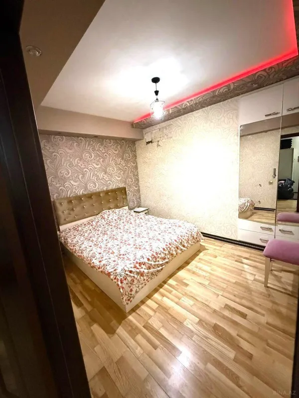 Kirayə verilir 3 otaqlı mənzil 82 m²