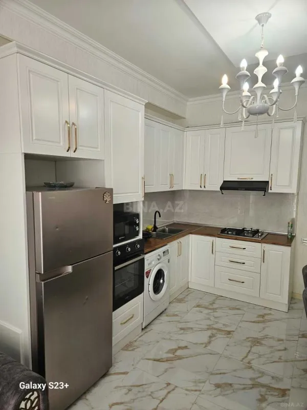 Kirayə verilir 3 otaqlı mənzil 75 m²