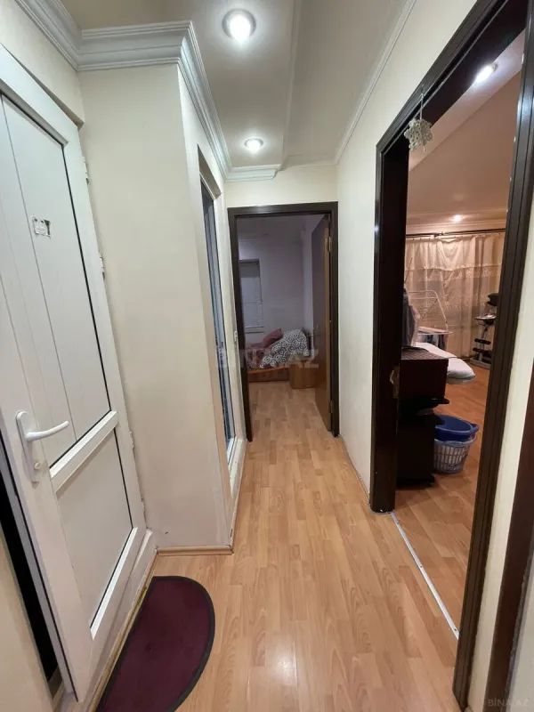 Satılır 3 otaqlı mənzil 105 m²