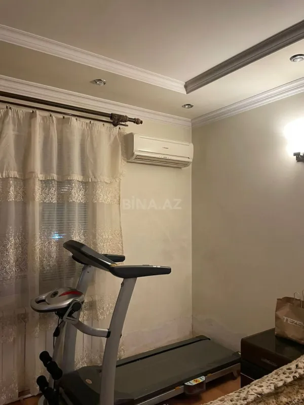 Satılır 3 otaqlı mənzil 105 m²