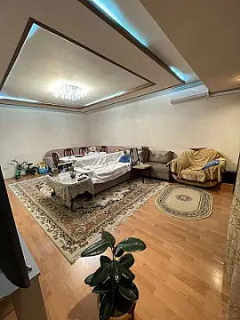 Satılır 3 otaqlı mənzil 105 m²