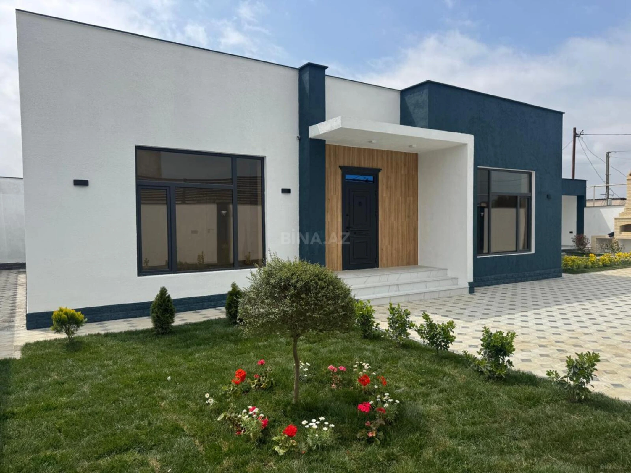 Satılır 4 otaqlı həyət evi 137 m²
