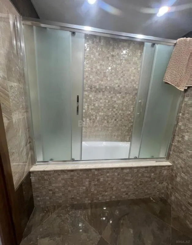 Satılır 2 otaqlı mənzil 87 m²