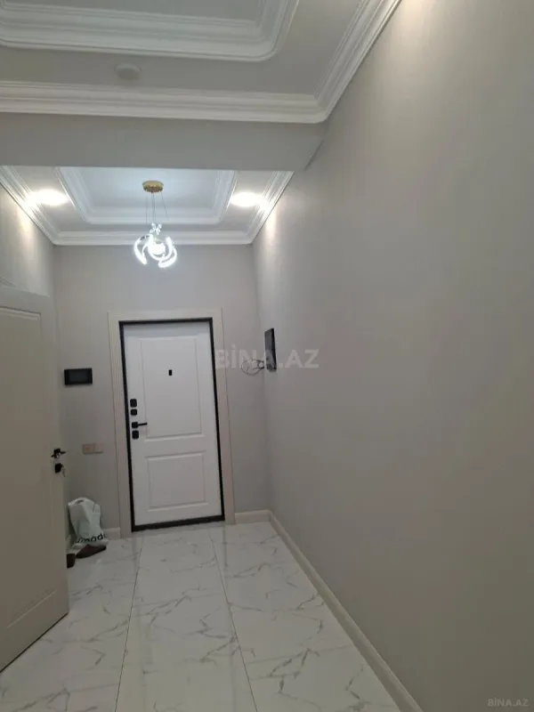 Kirayə verilir 3 otaqlı mənzil 127 m²