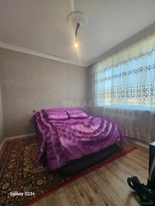 Satılır 7 otaqlı həyət evi 450 m²